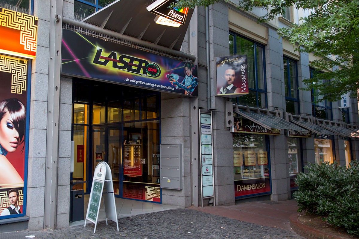 Lasertag Essen Borbeck laserzone_essen_borbeck_aussen_sg