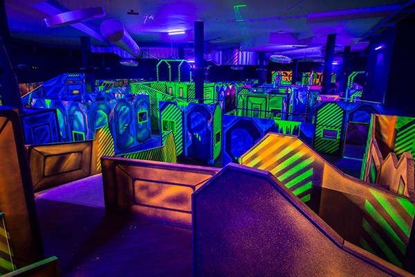 Was ist LaserTag laserzone_lasertag_arena