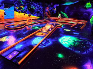 Kooperationspartner ueberuns_lz_duesseldorf_minigolf-300x225